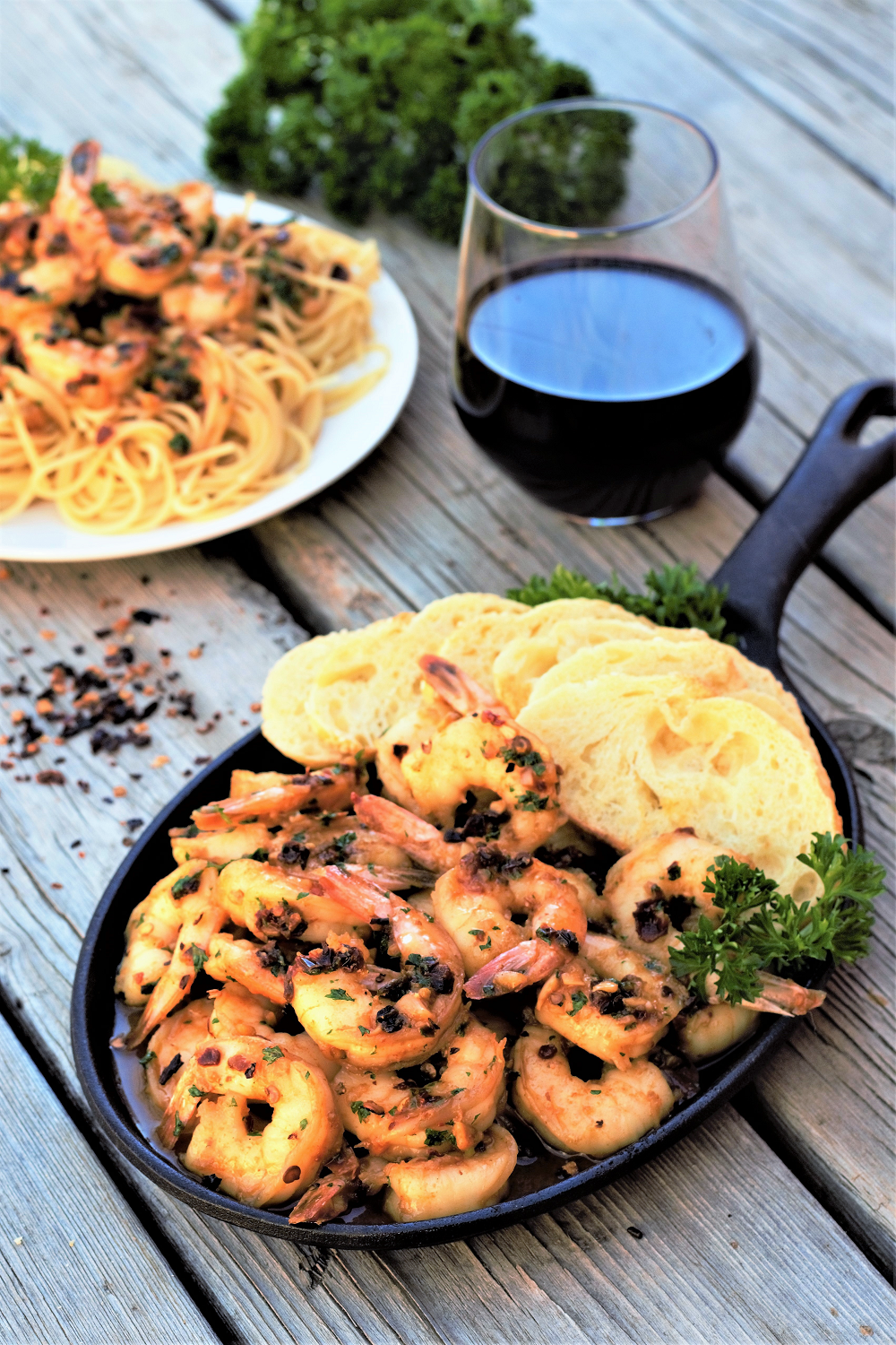 A blend of dried chipotle, ancho, & habanero peppers create an instantly deep smokiness to kick up this spoon-licking heavenly garlic shrimp scampi.